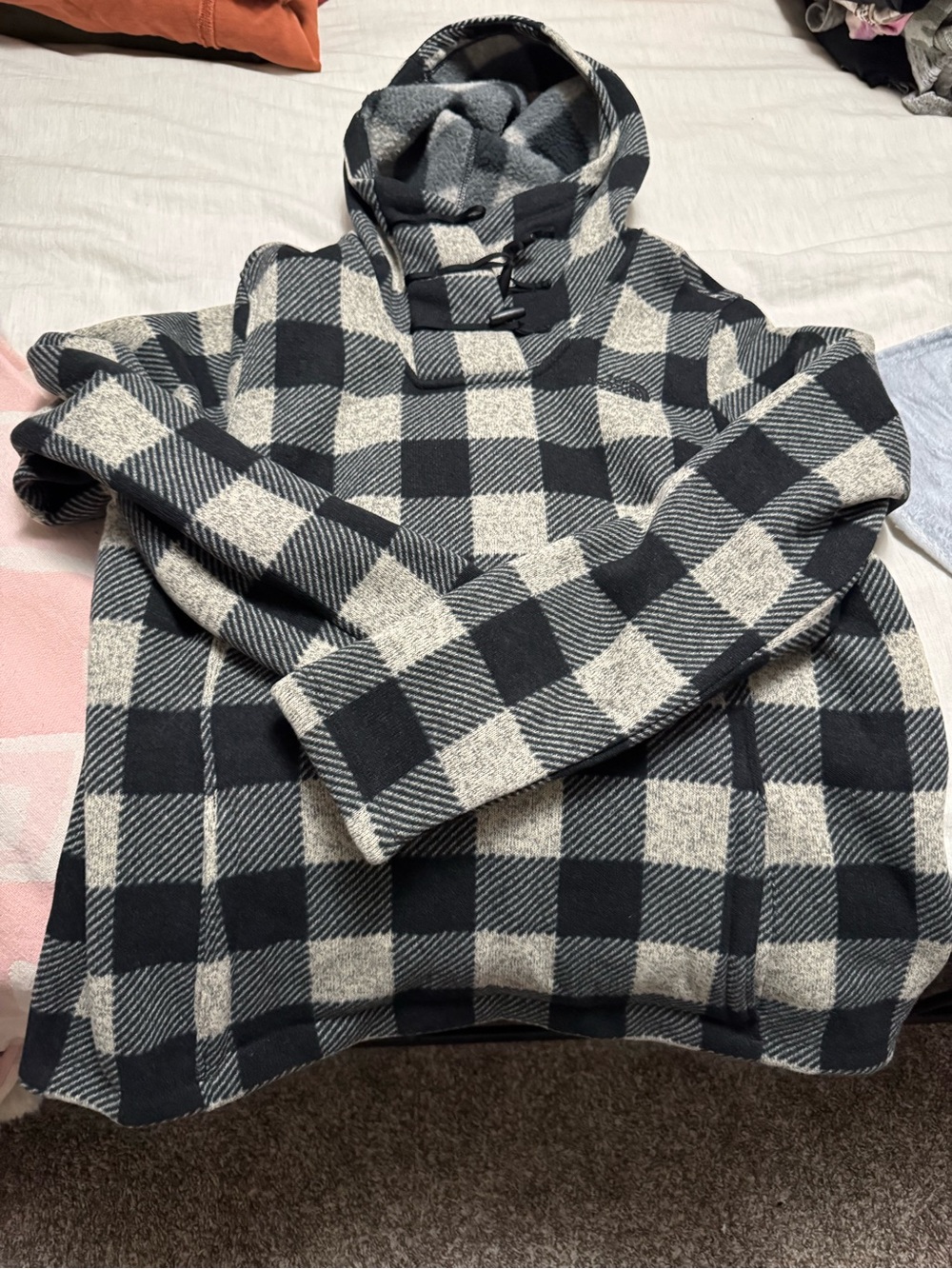 The North Face Black & Cream Plaid Hooded Pullover Jacket